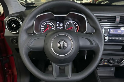 Used 2024 MG ZS Style MT