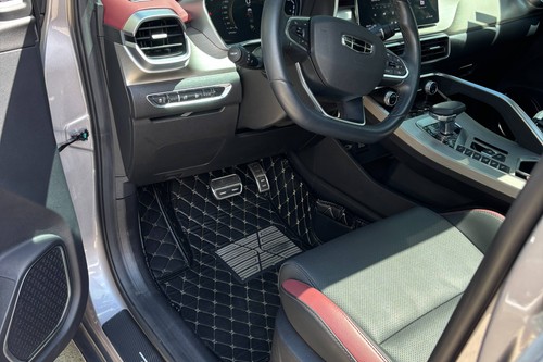 Old 2022 Geely Coolray Sport Plus Light Gray