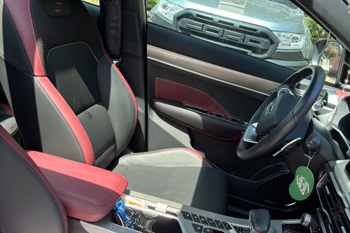 Second hand 2022 Geely Coolray Sport Plus Light Gray 