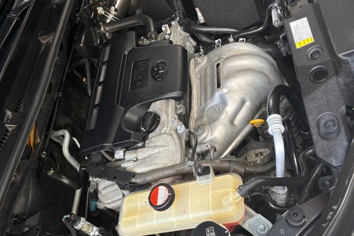 Second hand 2016 Toyota RAV 4 2.5L Active AT 