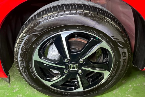 Used 2023 Honda Brio V CVT