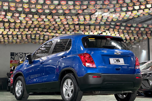 Old 2019 Chevrolet Trax LS