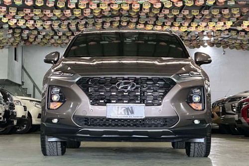 Second hand 2019 Hyundai Santa Fe 2.2 CRDi GLS 8A/T 2WD (Dsl) 