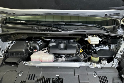 Used 2020 Toyota Hiace 3.0 GL Grandia MT