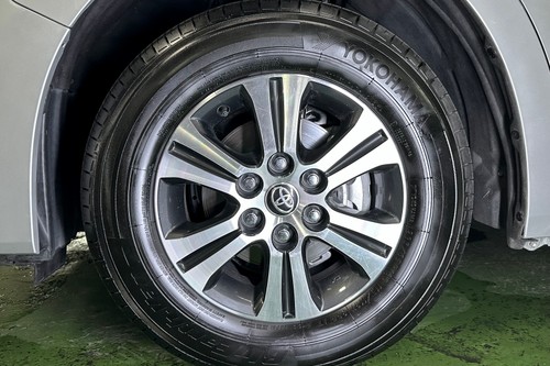 Used 2020 Toyota Hiace 3.0 GL Grandia MT