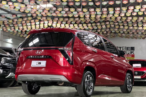 Second hand 2025 Hyundai Stargazer 1.5 GLS Premium IVT 