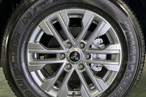 Used 2024 Mitsubishi Montero Sport GLX 2WD 2.4D MT