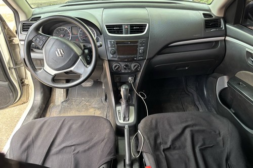 Old 2015 Suzuki Swift 1.2 AT
