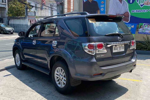 Second hand 2015 Toyota Fortuner Dsl AT 4x2 2.5 V 
