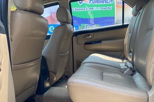 Second hand 2015 Toyota Fortuner Dsl AT 4x2 2.5 V 