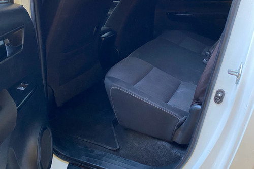 Used 2019 Toyota Hilux Conquest 2.4 4x2 A/T