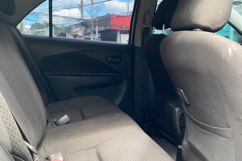 Old 2010 Toyota Vios 1.3L E MT