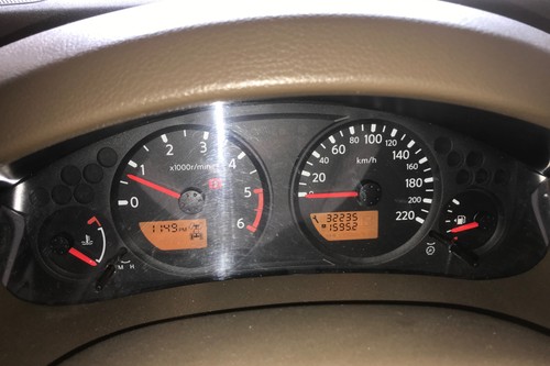 Used 2011 Nissan Navara 2.5L 4x4 EL 6MT