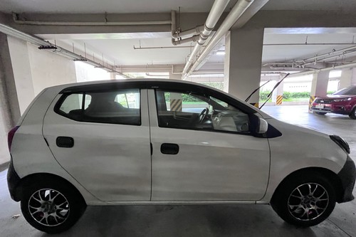 2nd Hand 2016 Toyota Wigo 1.0 J MT