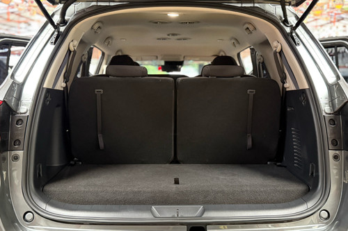 Used 2024 Nissan Terra 2.5L 4x2 VE AT