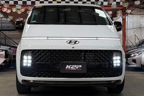 Second hand 2024 Hyundai Staria 2.2 CRDi Premium+ 8AT AWD 7-seater 