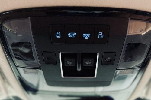 Used 2024 Hyundai Staria 2.2 CRDi Premium+ 8AT AWD 7-seater