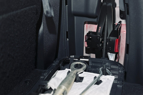 Used 2024 Nissan Livina VL AT