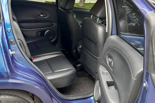 Old 2016 Honda HR-V 1.8 E CVT