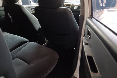 Second hand 2015 Mitsubishi Adventure 2.0L GLS Sport MT 