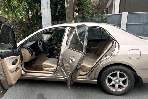 2nd Hand 2004 Honda Accord 2.0L i-VTEC