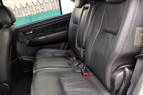 Used 2015 Toyota Fortuner Dsl AT 4x2 2.5 V