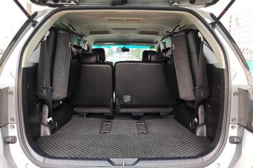 Used 2015 Toyota Fortuner Dsl AT 4x2 2.5 V