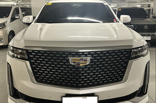 Second hand 2022 Cadillac Escalade ESV Platinum 