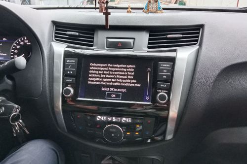 Second hand 2022 Nissan Navara 2.5L VE Calibre MT 4x2 