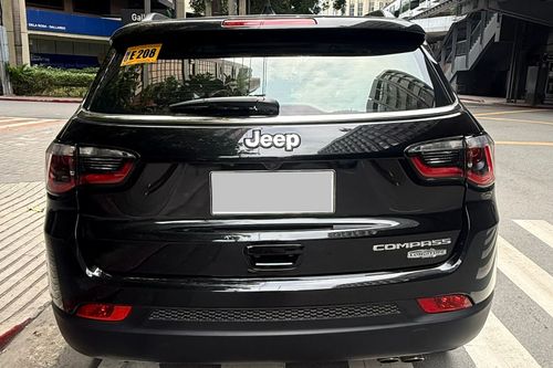 Old 2020 Jeep Compass Longitude 4x2