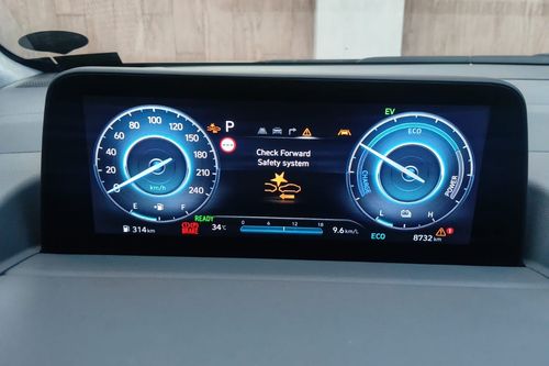 2nd Hand 2025 Hyundai Staria 2.2 CRDi Premium+ 8AT AWD 7-seater