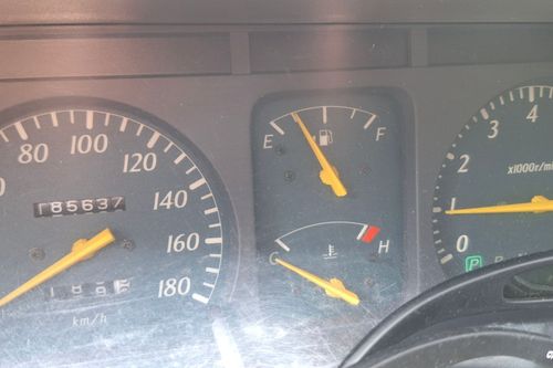 Second hand 2009 Toyota Revo 2.0L VX AT 