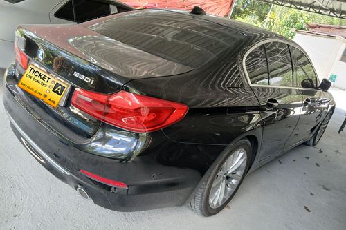 Second hand 2020 BMW 5 Series Sedan 530i 