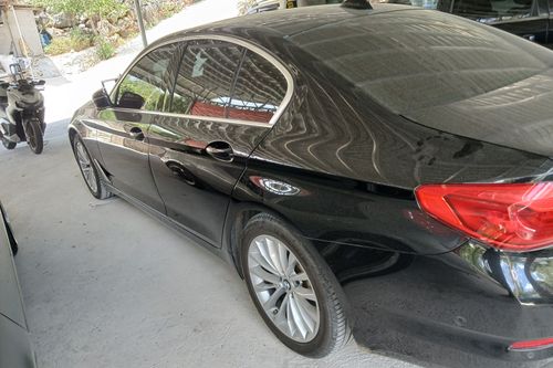 Used 2020 BMW 5 Series Sedan 530i