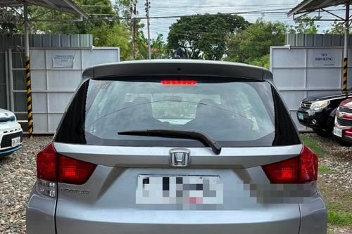 Second hand 2016 Honda Mobilio 1.5 E MT 