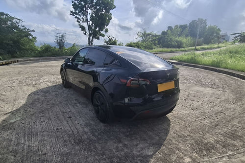 Second hand 2024 Tesla Model Y Rear Wheel Drive 