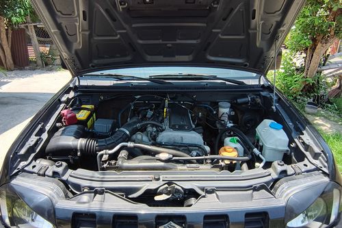 Second hand 2016 Suzuki Jimny JLX 1.3 -M/T 
