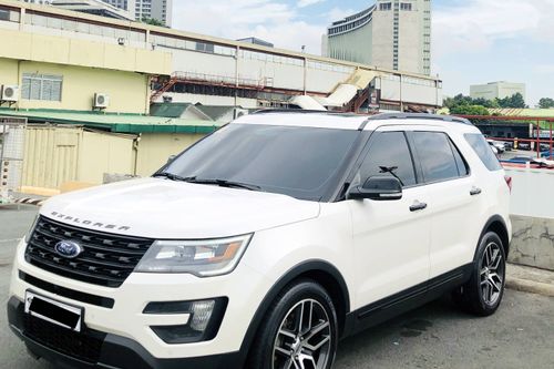Second Hand 2016 Ford Explorer