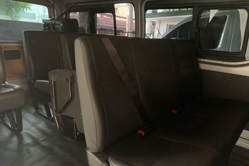 Second hand 2019 Toyota Hiace Commuter 3.0 M/T 
