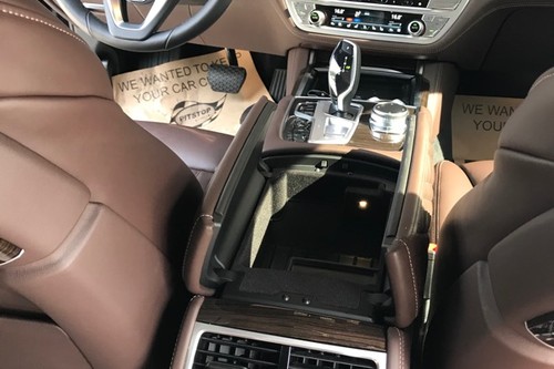 Second hand 2020 BMW 7 Series Sedan 740i 