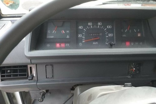 Used 2012 Mitsubishi L300 2.5L FB Exceed MT