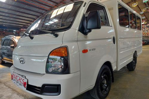 Second hand 2017 Hyundai H-100 2.5 CRDi 6MT (With A/C) 