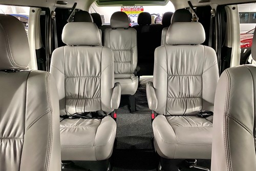 Used 2017 Toyota Hiace 3.0 Super Grandia AT