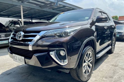 Second hand 2016 Toyota Fortuner 2.4 V AT 