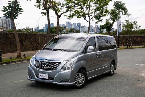 Second hand 2017 Hyundai Grand Starex 2.5L CRDI AT PLATINUM 