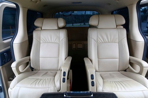 Used 2017 Hyundai Grand Starex 2.5L CRDI AT PLATINUM