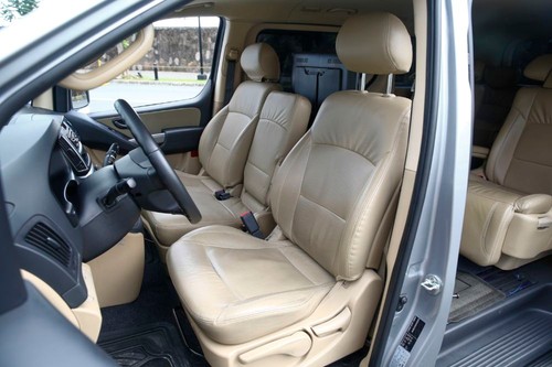 Used 2017 Hyundai Grand Starex 2.5L CRDI AT PLATINUM