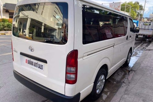 Used 2016 Toyota Hiace 2.5L Commuter MT