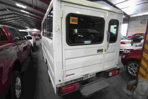 Used 2020 Hyundai H-100 2.5 MT