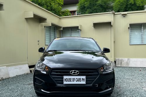 Second hand 2020 Hyundai Reina GL 5MT 